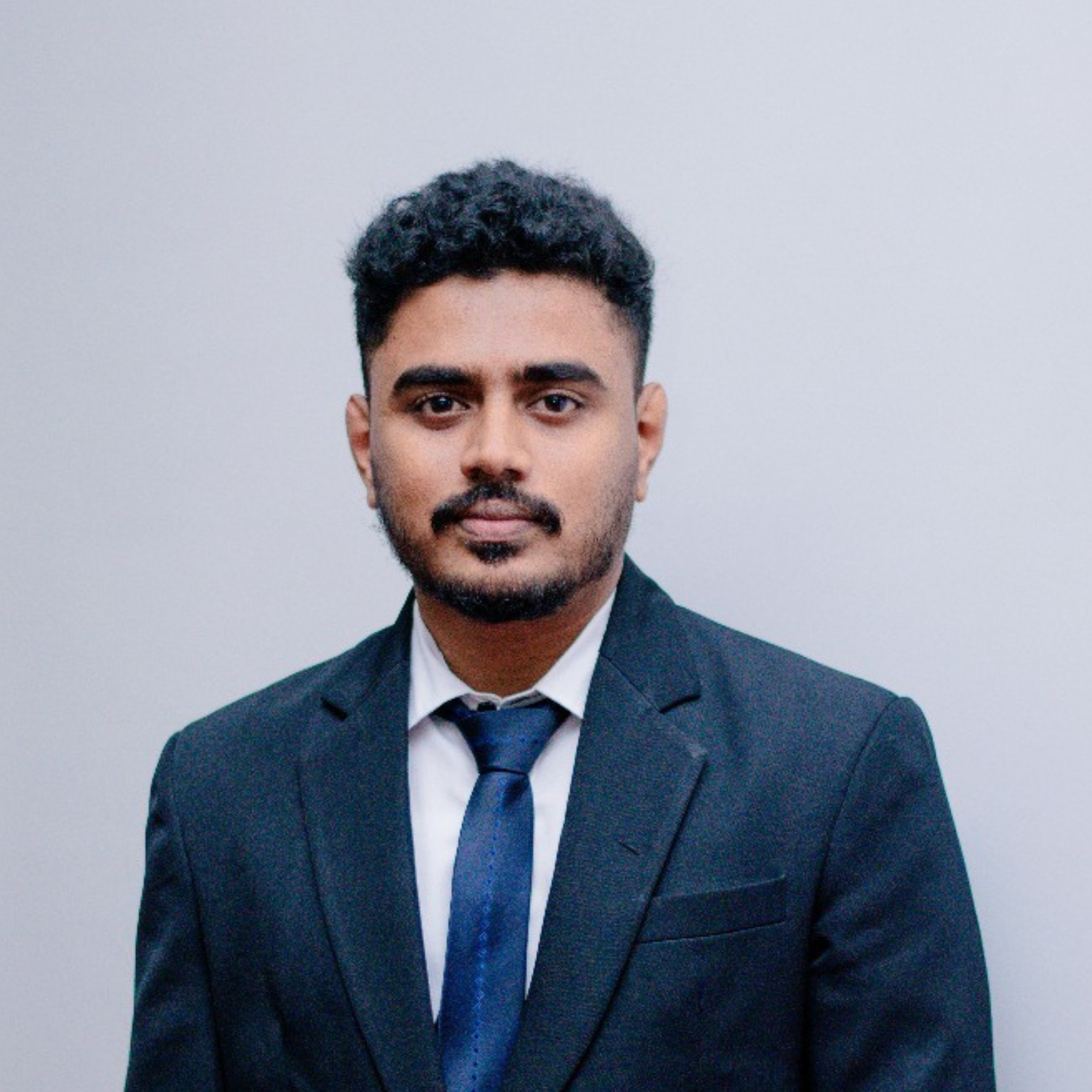 Mr. Manoj Lakshan